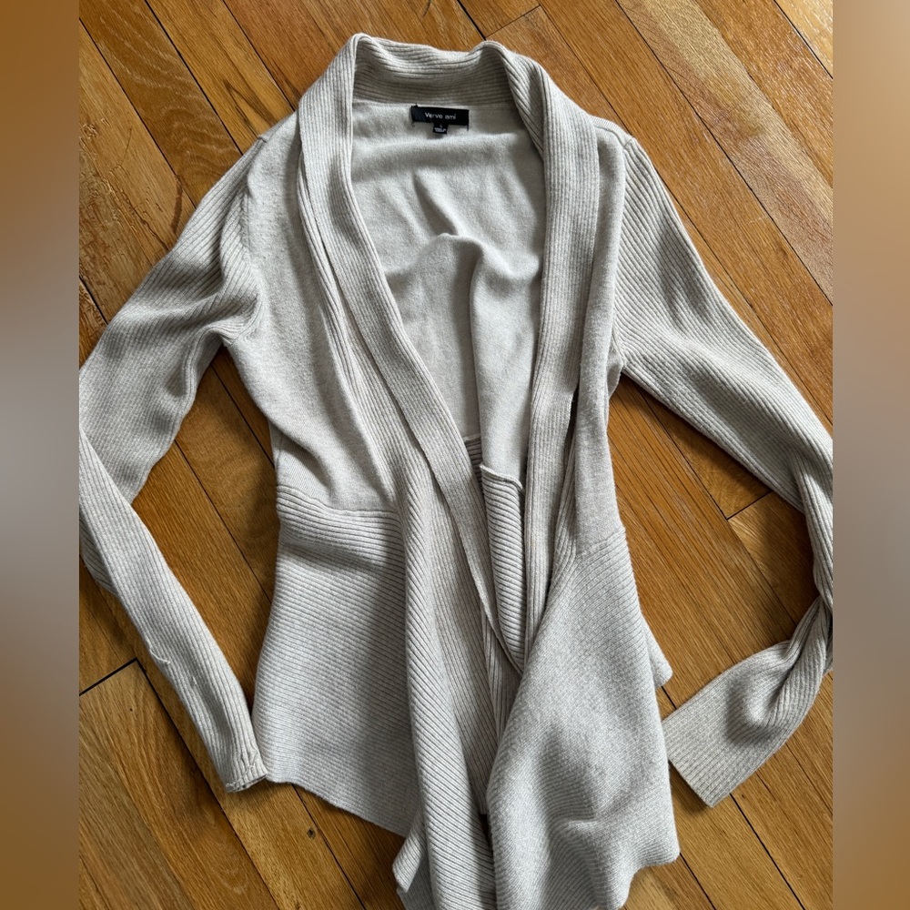 Ribbed asymmetrical cardigan